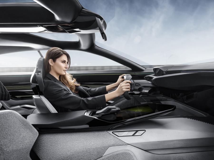 Интерьер Peugeot Instinct Concept 2017 года  (фото 48 из 98)
